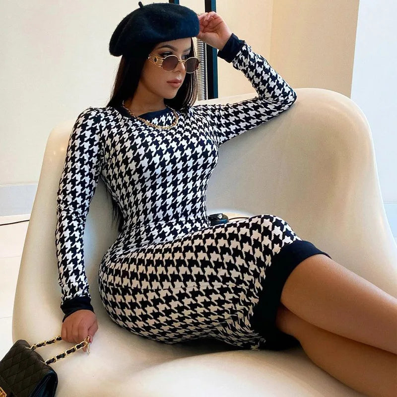 Elegant Houndstooth Bodycon Dress